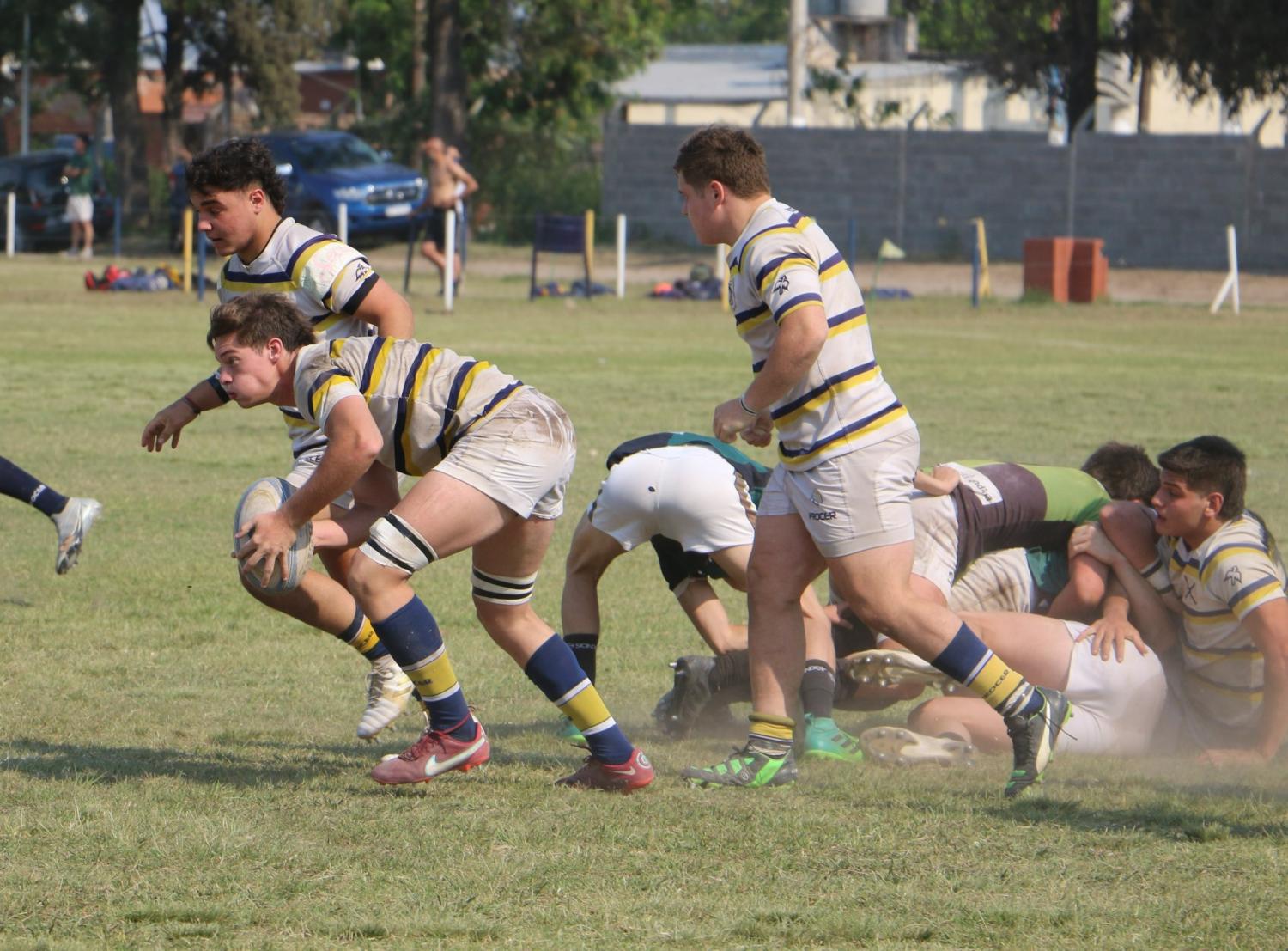 FINAL. Lawn Tennis le ganó con lo justo a Tucumán Rugby y se quedó con el título Regional. FOTO: Tomas Gray/TTNOA 