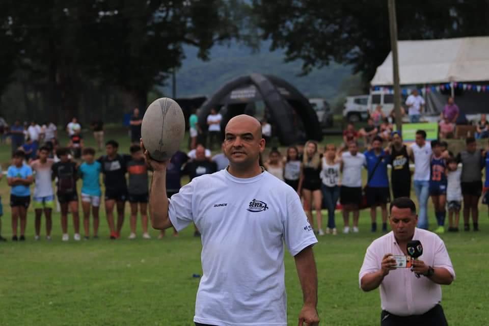 SIEMPRE FIEL AL MENSAJE. Hugo Quintana es el encargado de llevar a cabo la organización e inculcar el mensaje de donación de órganos. FOTO: Seven Joaquín Quintana 