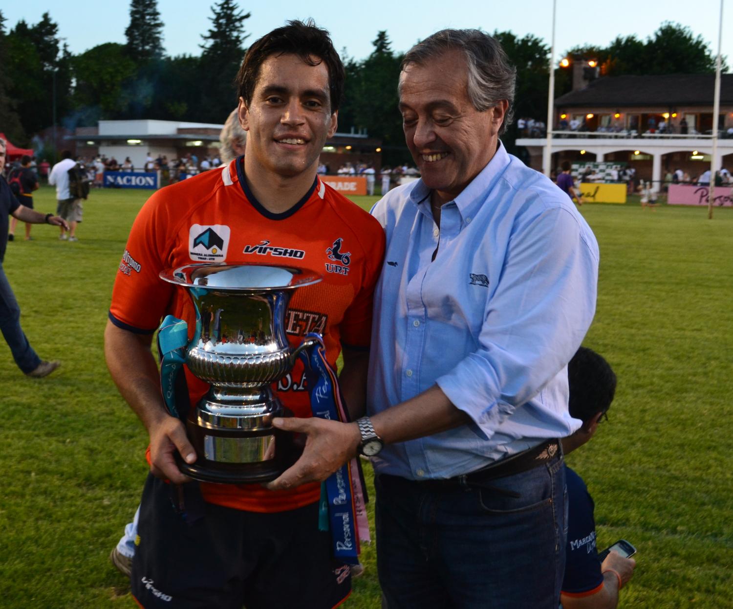 Luis Lucho Castillo, campeón Argentino 2010 y 2013, y su padre Cacho Castillo. 