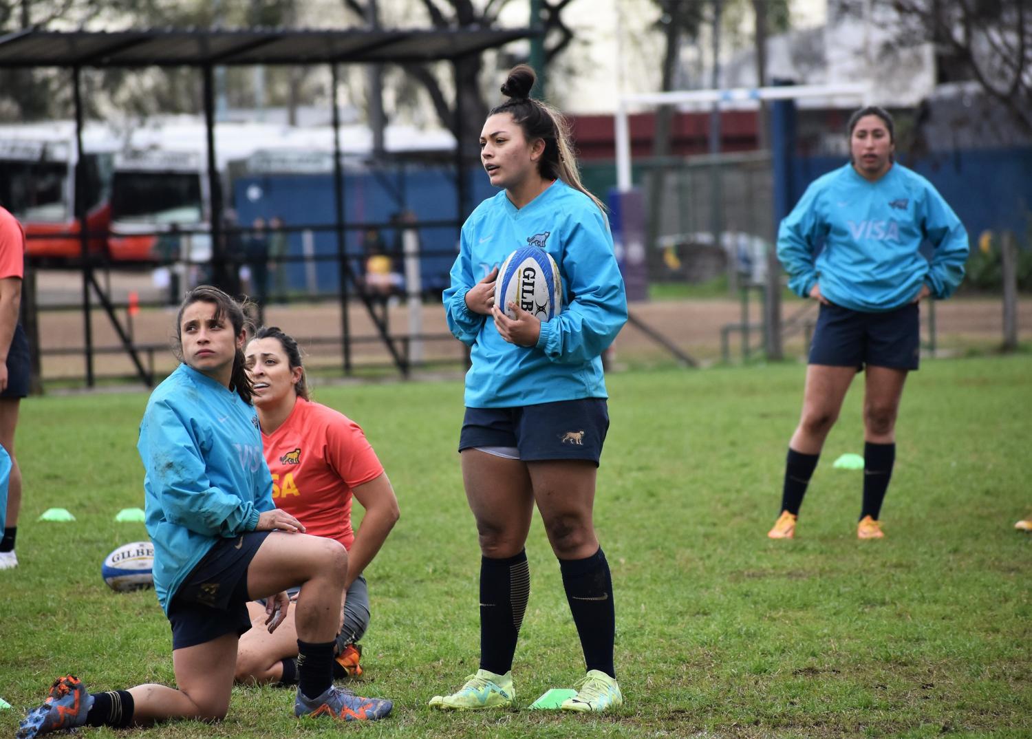 Azul Medina recibiendo indicaciones en la ultima concentración. Foto: Prensa UAR 