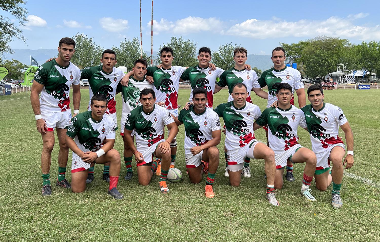 LOS CAMPEONES. Huirapuca se consagró en el Seven de Yerba Buena y lidera el Circuito con 7 puntos. FOTO: Tomás Gray/TTNOA 