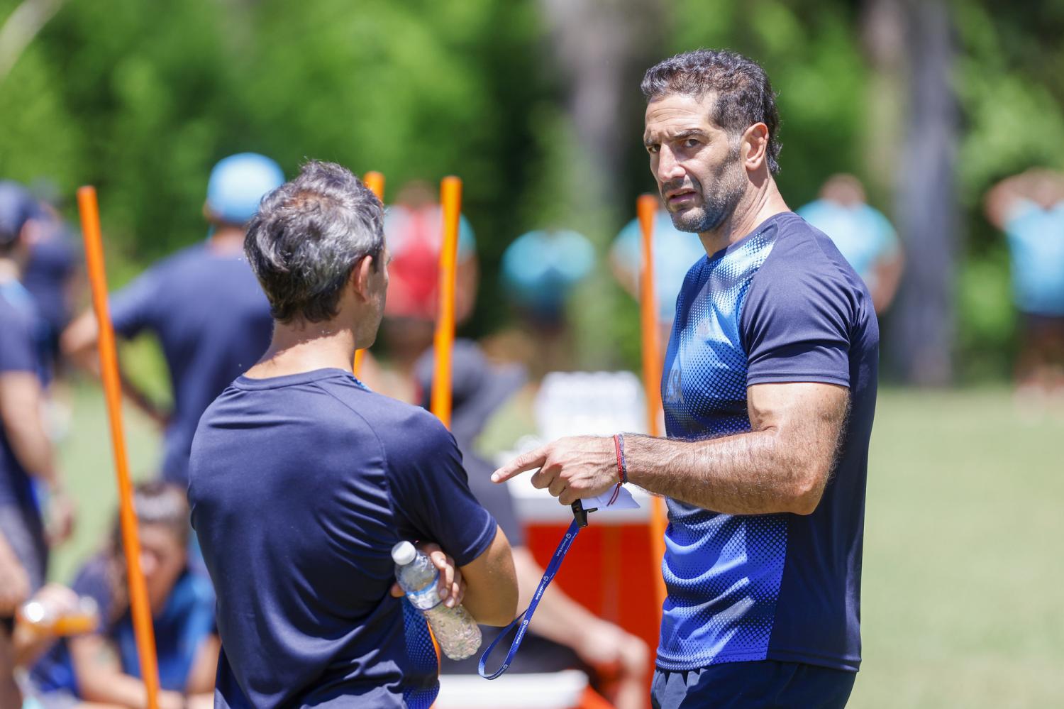 UN PRIMER DIA MUY ACTIVO. Juan Manuel Leguizamón tuvo su primer entrenamiento en los Pampas XV. Foto: Prensa UAR 